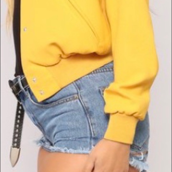 Mustard yellow jacket - Picture 3 of 11